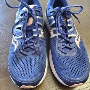 Women's Saucony Iso series shoes 10.5